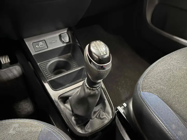 KWID 1.0 12V SCE FLEX INTENSE MANUAL