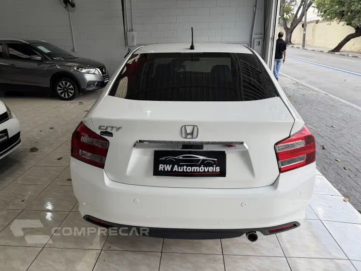 CITY 1.5 EX Sedan 16V