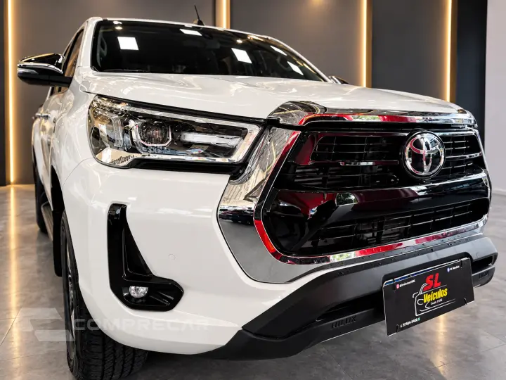 HILUX 2.8 D-4d Turbo CD SRX Plus 4X4