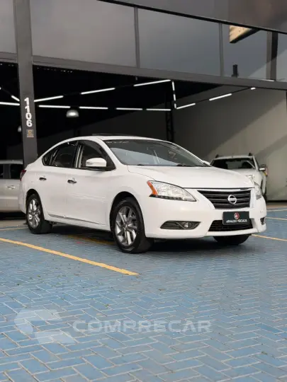 Sentra UNIQUE 2.0 Flex Fuel 16V Aut.