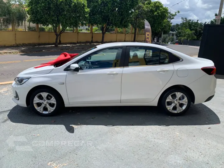 ONIX 1.0 Turbo Plus Premier