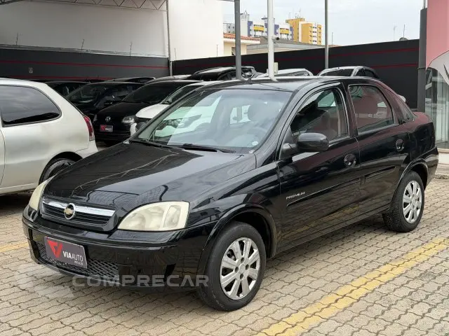 CORSA SEDAN - 1.4 MPFI PREMIUM SEDAN 8V 4P MANUAL