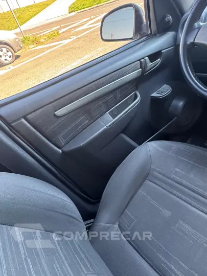 Prisma Sedan Maxx LT 1.4 Econoflex