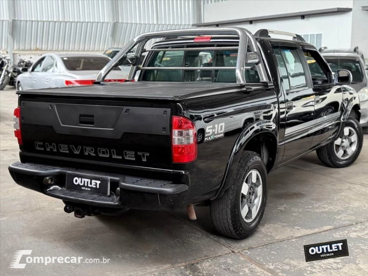 S10 2.4 MPFI EXECUTIVE 4X2 CD 8V FLEX 4P MANUAL