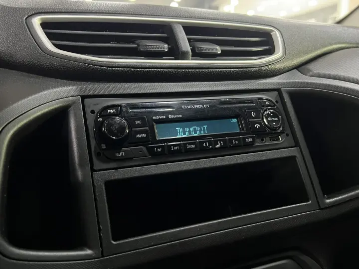 ONIX 1.0 MPFI LT 8V FLEX 4P MANUAL