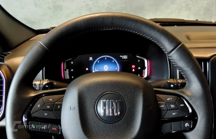 TORO 2.0 16V Turbo Ranch 4WD AT9