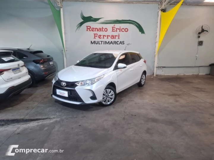 YARIS 1.5 16V Sedan XL Live