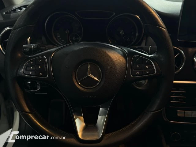 GLA 200 - 1.6 CGI STYLE 7G-DCT