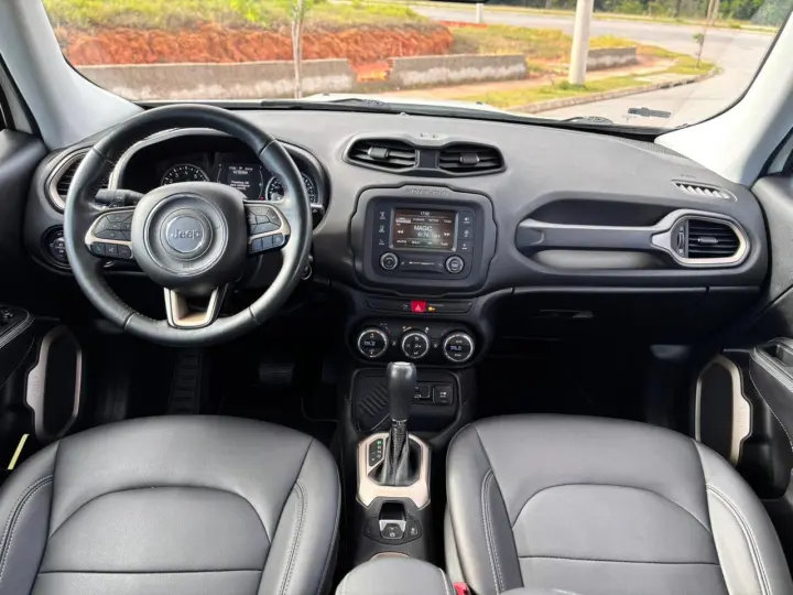 Renegade Longitude 1.8 4x2 (Aut) (Flex)