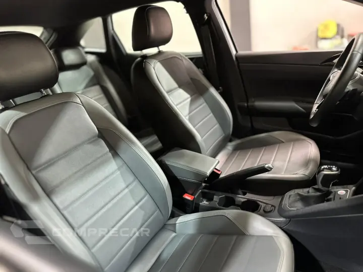 Nivus 1.0 4P FLEX 200 TSI HIGHLINE TURBO AUTOMÁTICO