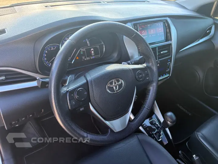 YARIS 1.5 16V Sedan XS