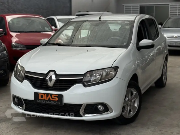 SANDERO 1.6 DYNAMIQUE 8V FLEX 4P MANUAL