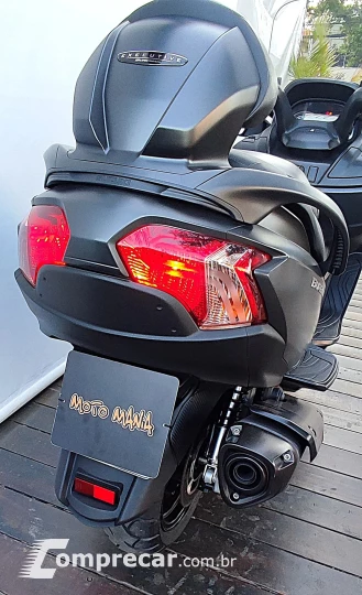 SUZUKI BURGMAN 650 EXECUTIVE