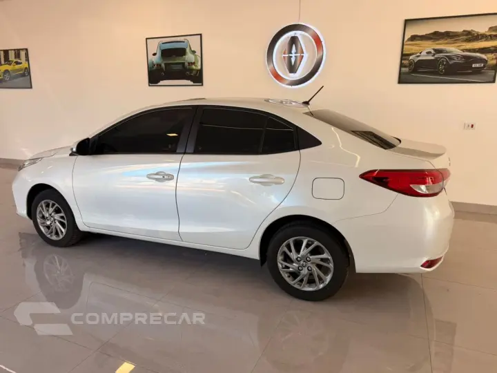 Yaris Sedan 1.5 16V 4P FLEX XS CONNECT MULTIDRIVE AUTOMÁTICO