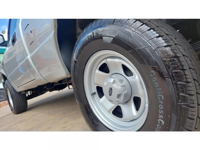 RANGER - 2.3 XLS 4X2 CS 16V 2P MANUAL