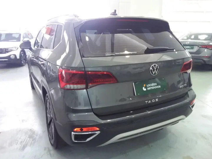 TAOS 1.4 250 TSI TOTAL FLEX COMFORTLINE AUTOMÁTICO