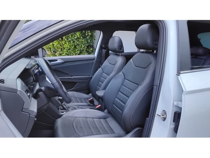 TAOS 1.4 250 TSI TOTAL FLEX HIGHLINE AUTOMÁTICO