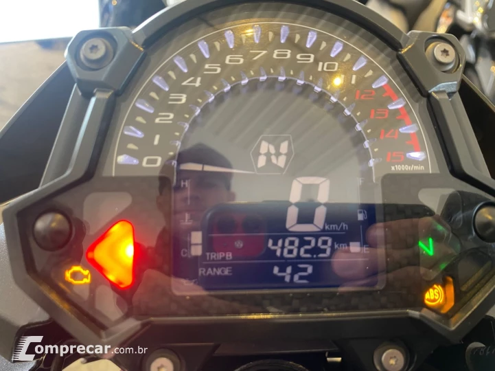 KAWASAKI Z400