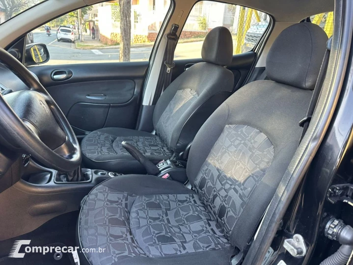 207 XR Sport 1.4 Flex 8V 5p