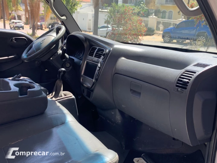 BONGO 2.5 K-2500 4X2 CS TURBO DIESEL 2P MANUAL