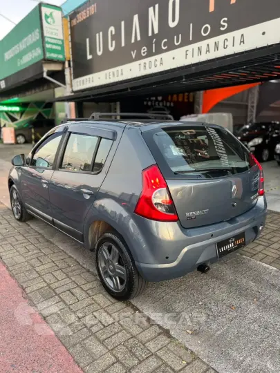 SANDERO 1.6 Vibe 8V