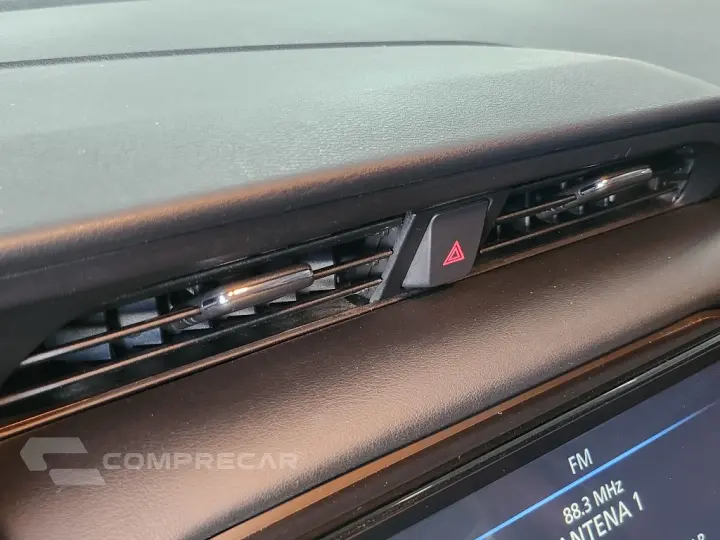 KICKS 1.6 EXCLUSIVE 16V FLEX AUT.