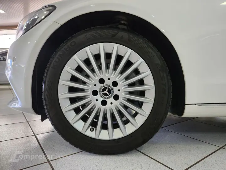C 180 1.6 16V 4P CGI EXCLUSIVE TURBO AUTOMÁTICO