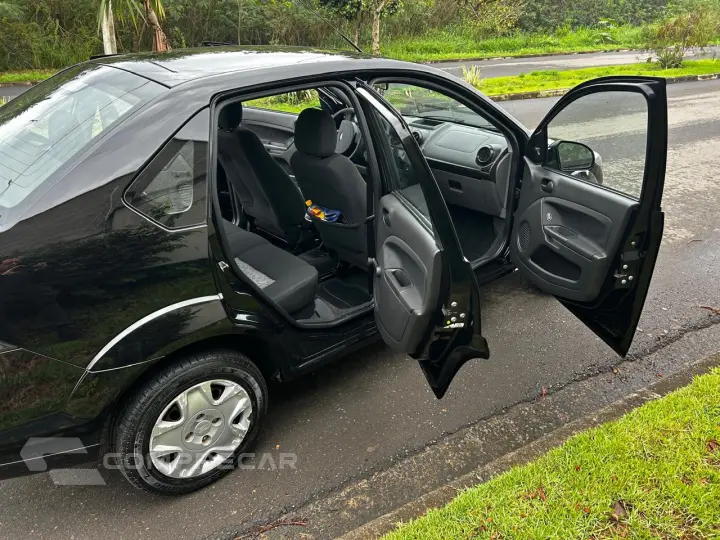 FIESTA 1.0 Rocam SE Plus Sedan 8V
