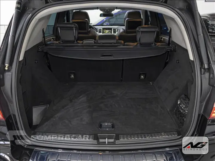 ML 63 AMG 5.5 V8 32V Biturbo