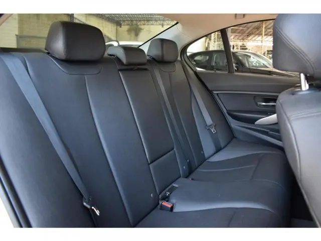 320i - 2.0 16V TURBO ACTIVE 4P AUTOMÁTICO