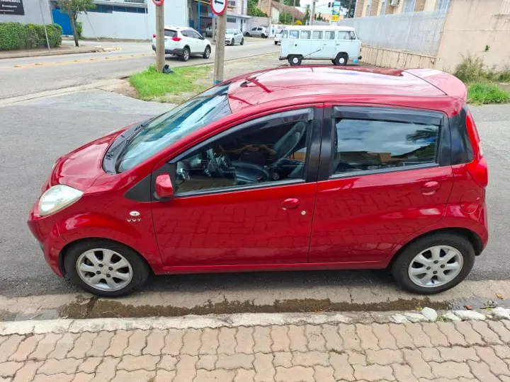 J2 1.4 16V Gasolina 4P Manual