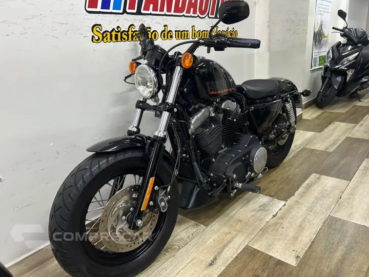XL 1200 X