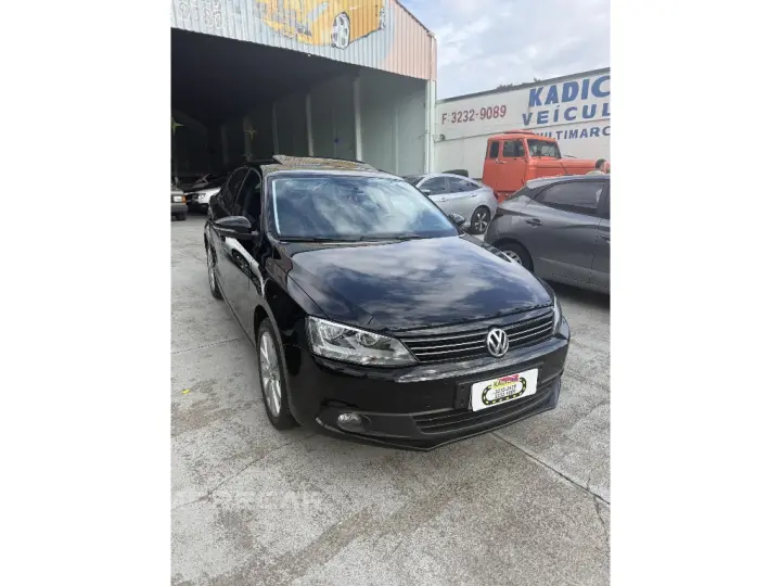 JETTA 2.0 COMFORTLINE FLEX 4P TIPTRONIC