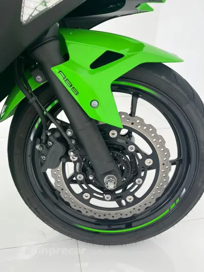 NINJA 400