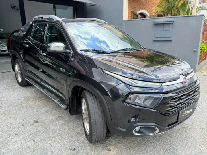 TORO 2.0 16V Turbo Ranch 4WD AT9