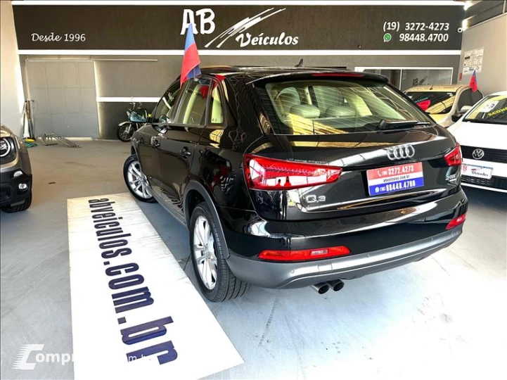 Q3 2.0 TFSI Ambiente Quattro