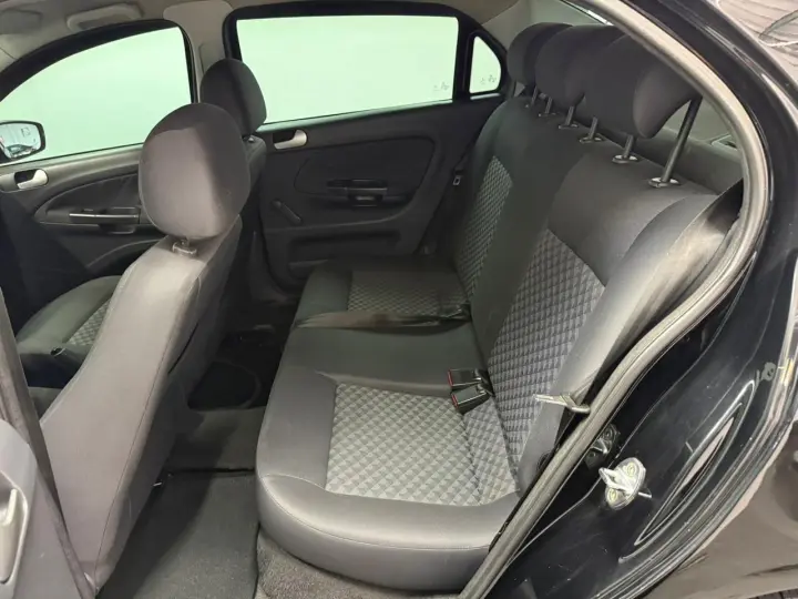 VOYAGE 1.0/1.0 City Mi Total Flex 8V 4p