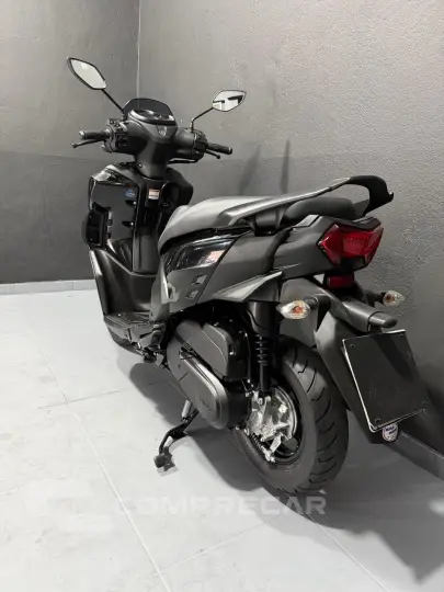 RAY ZR 125 CBS