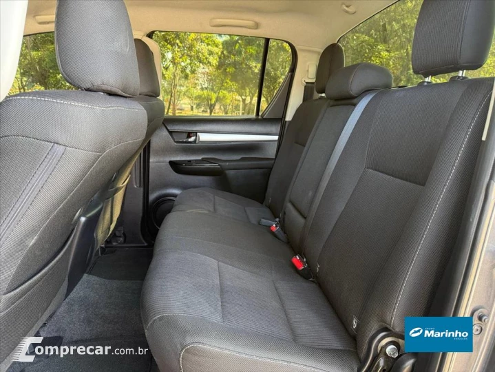 HILUX 2.8 D-4D TURBO DIESEL CD SR 4X4 AUTOMÁTICO