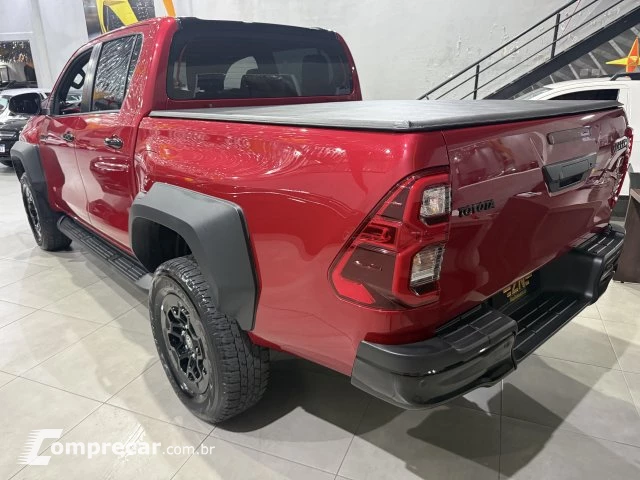 HILUX - 2.8 D-4D TURBO CD GR-S 4X4 AUTOMÁTICO