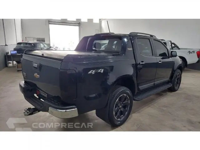 S10 - 2.8 16V TURBO HIGH COUNTRY CD 4X4 AUTOMÁTICO