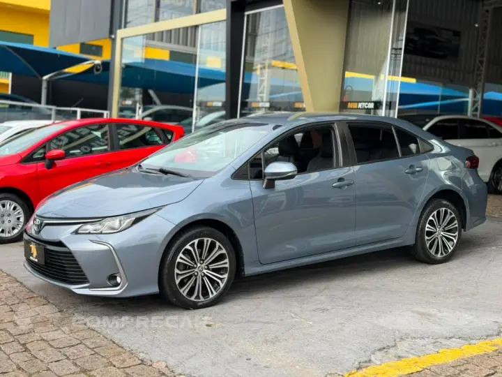 Corolla XEi 2.0 Flex 16V Aut.