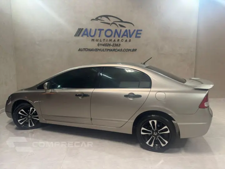 Civic 1.8 16V 4P FLEX LXS AUTOMÁTICO