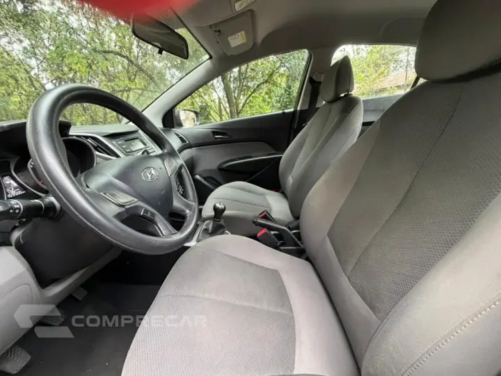 HB20S 1.0 COMFORT PLUS 12V FLEX 4P MANUAL