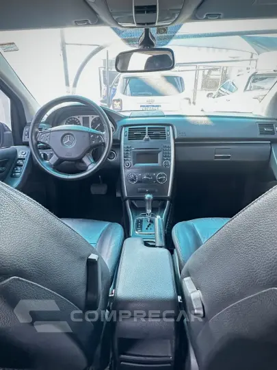B 180 1.7 4P AUTOMÁTICO