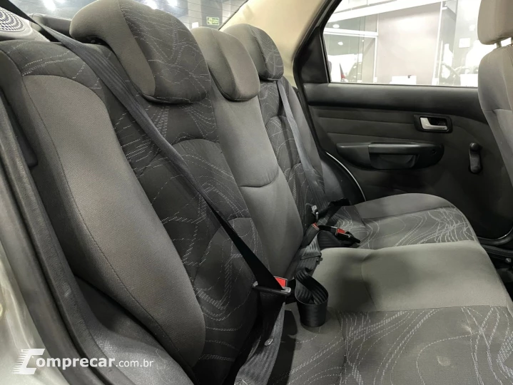 SIENA 1.0 MPI EL 8V FLEX 4P MANUAL