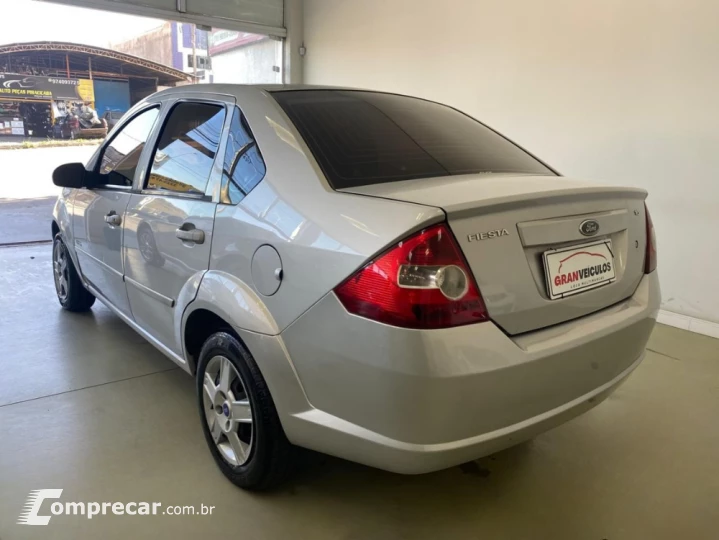 FIESTA 1.6 MPI CLASS SEDAN 8V FLEX 4P MANUAL