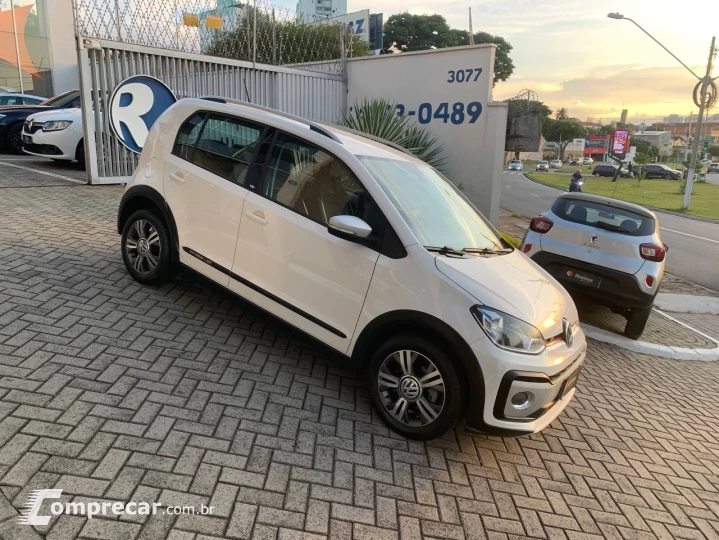 up! cross 1.0 TSI Total Flex 12V 5p