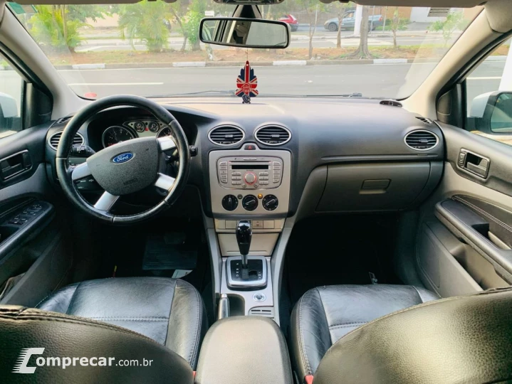 Focus 2.0 16V/SE/SE Plus Flex 5p Aut.