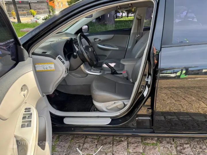 Corolla GLi 1.8 Flex 16V  Aut.